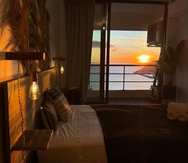 Santiago Apartment | Penthouse Ocean View Sesimbra - parking @center