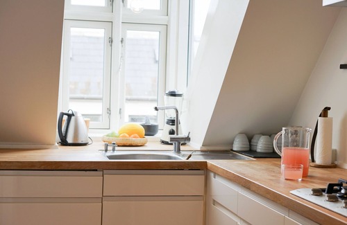 Osterbro House | Penthouse, private rooftop, near downtown and and the ocean.