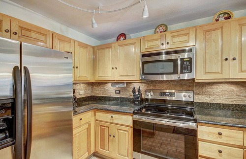 Peak 9 Condo | Penthouse. Ski In/Out, Stunning Views,No Resort Fees, Walk2Town!