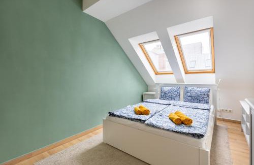 Terezvaros Apartment | Penthouse suite by STN