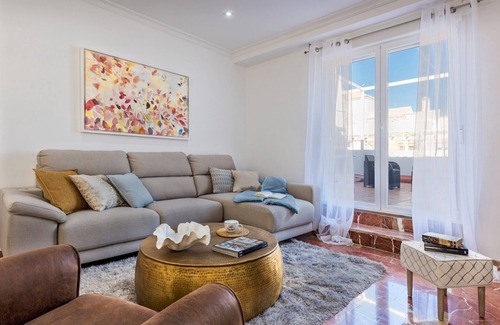Central District Apartment | Penthouse well located with Terrace. Gran Capitan