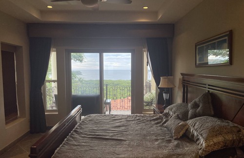 Panama Beach Condo | Penthouse with vaulted ceilings overlooking the beautiful Pacific Ocean!
