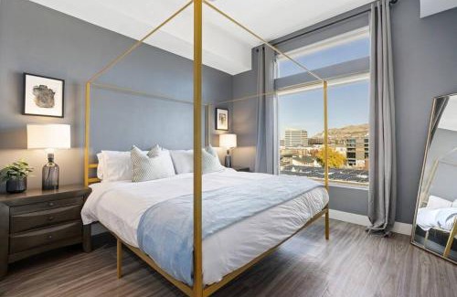 Downtown Salt Lake City Apartment | Penthouse with Capital VIEWS NEW