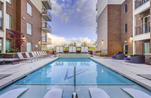 Downtown Salt Lake City Apartment | Penthouse with Capital VIEWS NEW