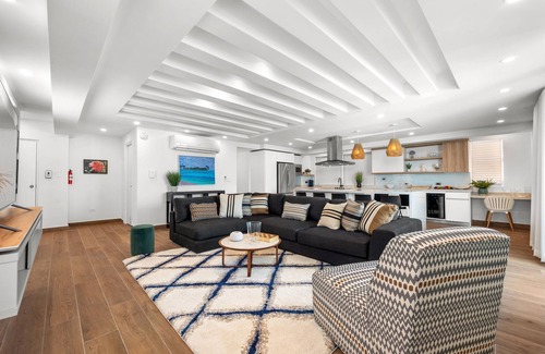 Parque Apartment | Penthouse With Free Parking | Balcony | Near The Beach | AC
