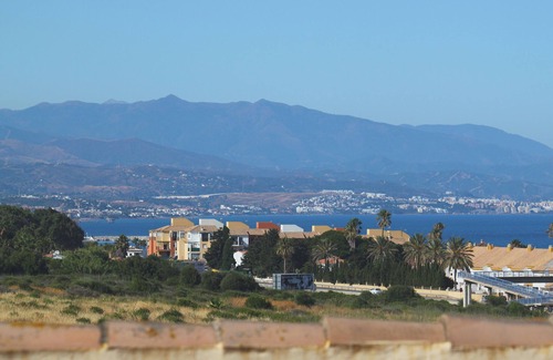 Puerto de la Duquesa Apartment | Penthouse with sea and mountain views on the Costa del Sol.