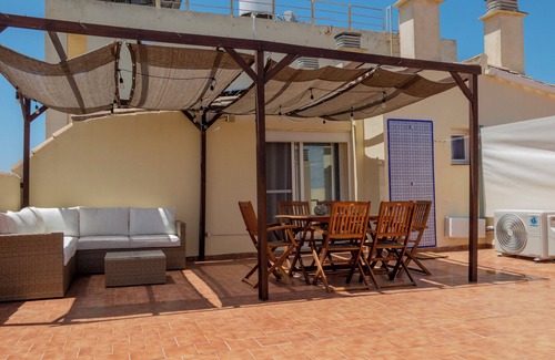 Puerto de la Duquesa Apartment | Penthouse with sea and mountain views on the Costa del Sol.
