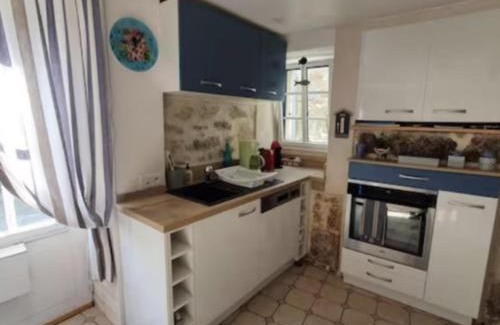 Pont-l'Abbe House | Penty bigouden 18ème classé 2* jardin en ville