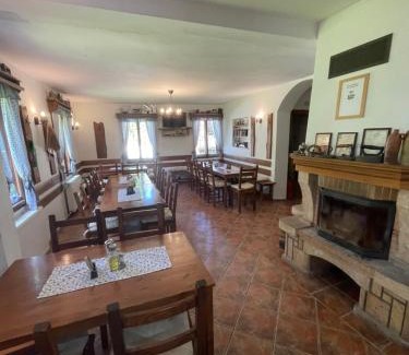 Duba House | Penzion Černý Mlýn