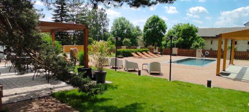 Police nad Metuji House | Penzion Adler