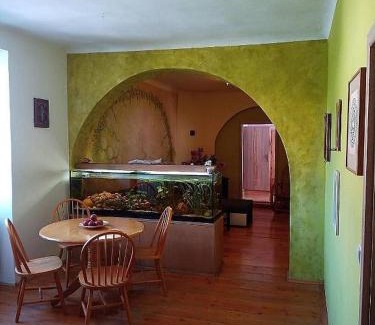 Valtice House | Penzion Avalon