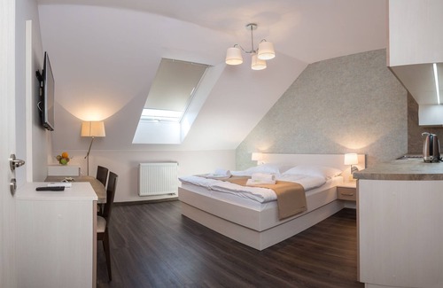 Kyjov House | Penzion Longus
