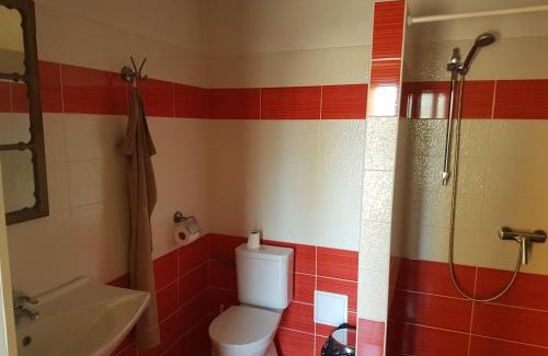 Okresanec House | Penzion/Motorest Na Písku