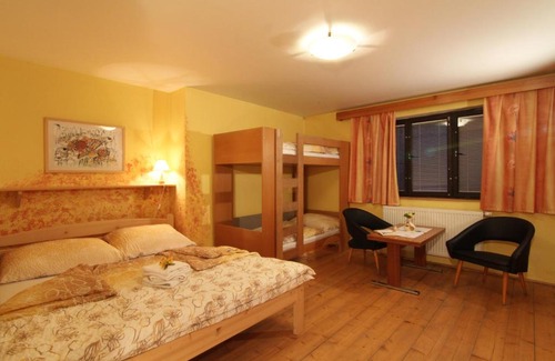 Velke Karlovice House | Penzion Na Kopečku