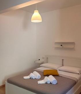 Camerano Apartment | Peonia - Le Grotte Rooms And Apartments