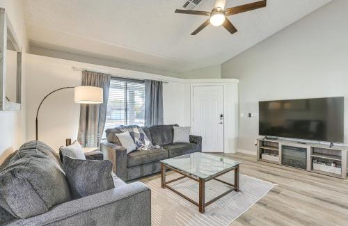 Peoria House | Peoria Home with Private Pool, Hot Tub, and Gas Grill!