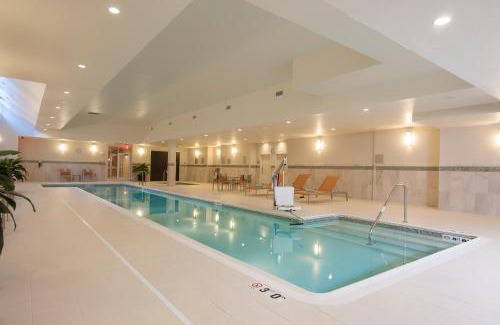 Peoria Hotel | Peoria Marriott Pere Marquette