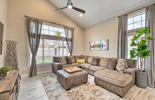 Peoria House | Peoria Oasis with Saltwater Pool and Putting Green!