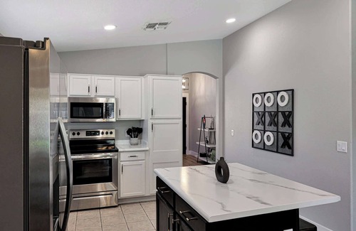 Summersett Village House | Peoria Paradise, Pool, Sports Complex, family friendly