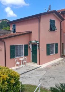 Luni House | Peperilla House