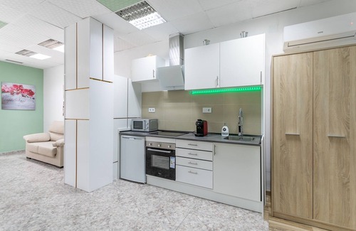 Ensanche Diputacion Apartment | PEPPERMINT (Near the Real Club de Regatas)
