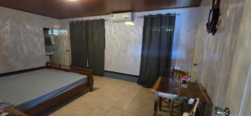 Managua House | Pequeña Havana