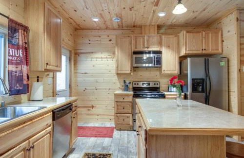 Pequot Lakes House | Pequot Lakes Vacation Rental with Patio and Fire Pit
