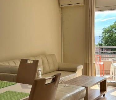 Petrovac Apartment | Perazica SeaView