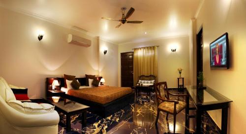 Sushant Lok Apartment | Perch Arbor Suites