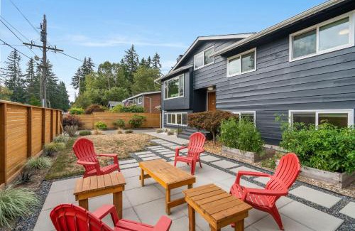 Shoreline House | Perch - Gathering Spot Upper