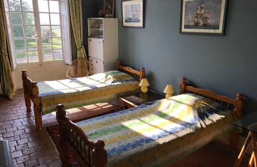 Boece House | PERCHERON MANOR HOUSE WITH PRIVATE POOL AND TENNIS COURT