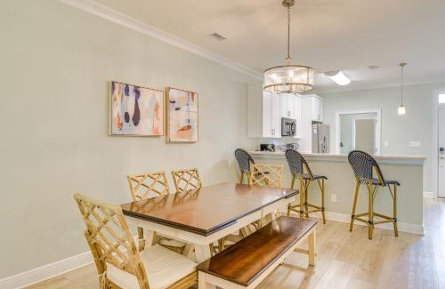 Sunset Pass House | Perdido Key Home with Bay Access Less Than 1 Mi to Beach!