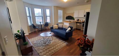 Downtown Detroit Apartment | Perfect 1BR In Prime Location & View of Stadiums