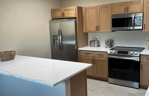 Sunrise Presidio Townhomes House | Perfect 2-bedroom house w/AC, WiFi, Mountain and City views near Sabino Canyon