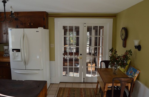 Brewster House | Perfect 2000 Sq/ft Cape On Dead-end St, 5 Min To Beach & Nickerson & Rail-trail