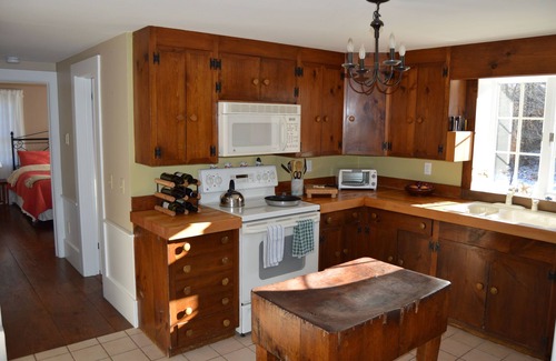 Brewster House | Perfect 2000 Sq/ft Cape On Dead-end St, 5 Min To Beach & Nickerson & Rail-trail