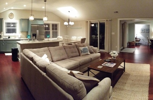 Swainton House | Perfect Avalon Family Rental With Heated Pool And Spa