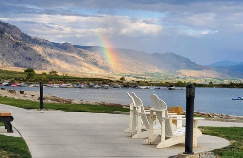 Okanagan-Similkameen Cottage | Perfect Canadian getaway at The Cottages on Osoyoos Lake! Aug still available!