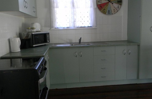 Currajong Cottage | Perfect Central Cottage