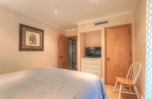 Palm Harbor Apartment | Perfect Condo Sleeps 8 Guests Florida
