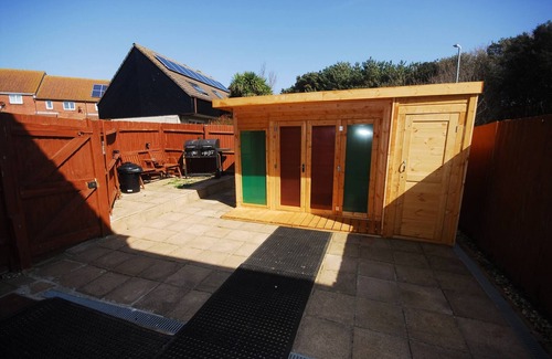 Peacehaven House | Perfect Couple Retreat To Unwind&relax With Hottub