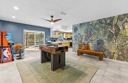 Walsingham House | Perfect Family Escape! Pool~Fire Pit~Games