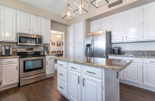 Arrowhead Lakes House | Perfect Family Getaway! Waterfront home w/Kayaks, Private Heated Pool & Spa! Pool table + Free Golf
