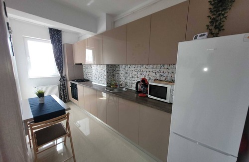 Chiajna Apartment | Perfect for couples, adventurers or business travelers.