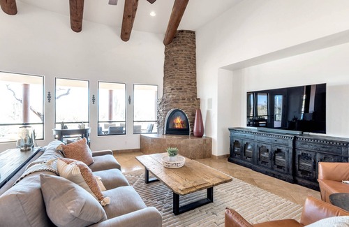 Rio Verde Foothills House | Perfect for families, Heated Pool & Spa, Basketball Court + Dog Friendly, Desert Paradise Views!