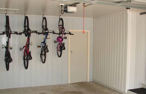Lynmore House | Perfect for MTB - top access to Redwoods and Town