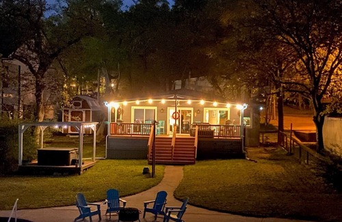 Leisure Land House | Perfect for relaxing at the lake
