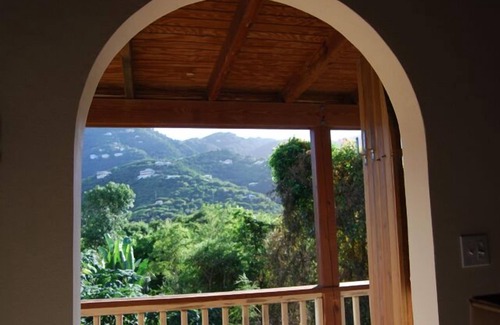 Upper Carolina Cottage | Perfect for the Budget-Minded Travelers