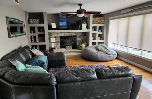 Pelican Rapids House | Perfect Lake Getaway