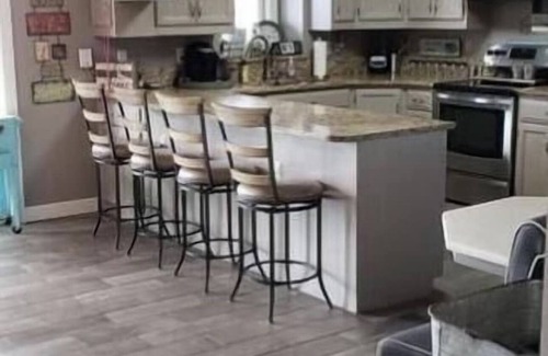 Pelican Rapids House | Perfect Lake Getaway